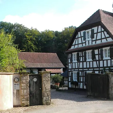 Bed & Breakfast Ferme Du Moulin Des Sept Fontaines 3*